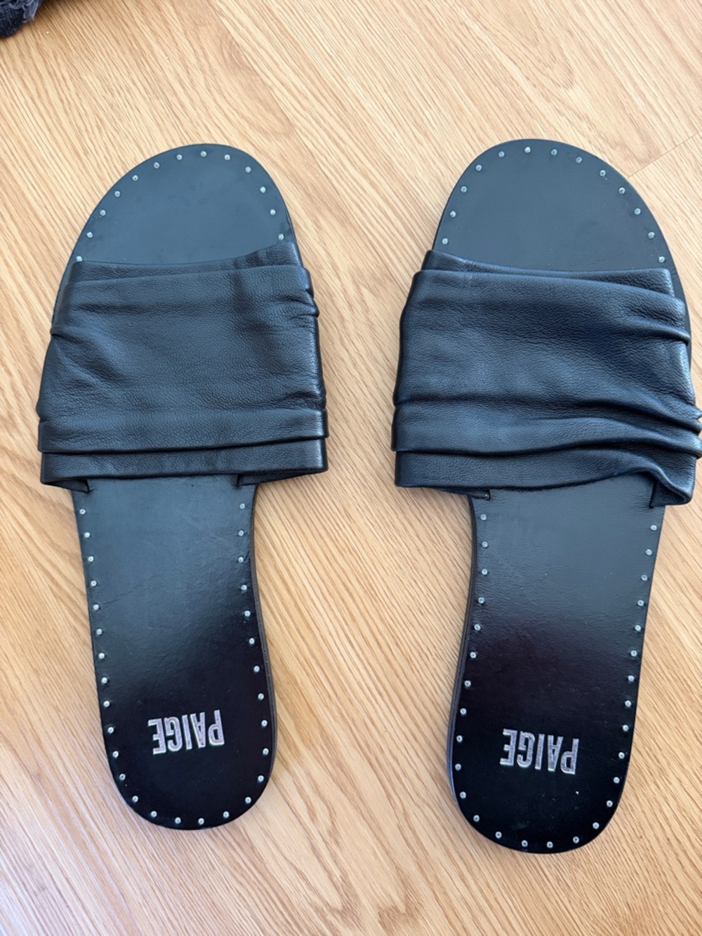 Paige Emilia Leather Slides